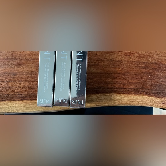 PUR MASCARA - Picture 2 of 3